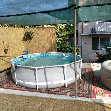 2 Szemelynek Kanjiza